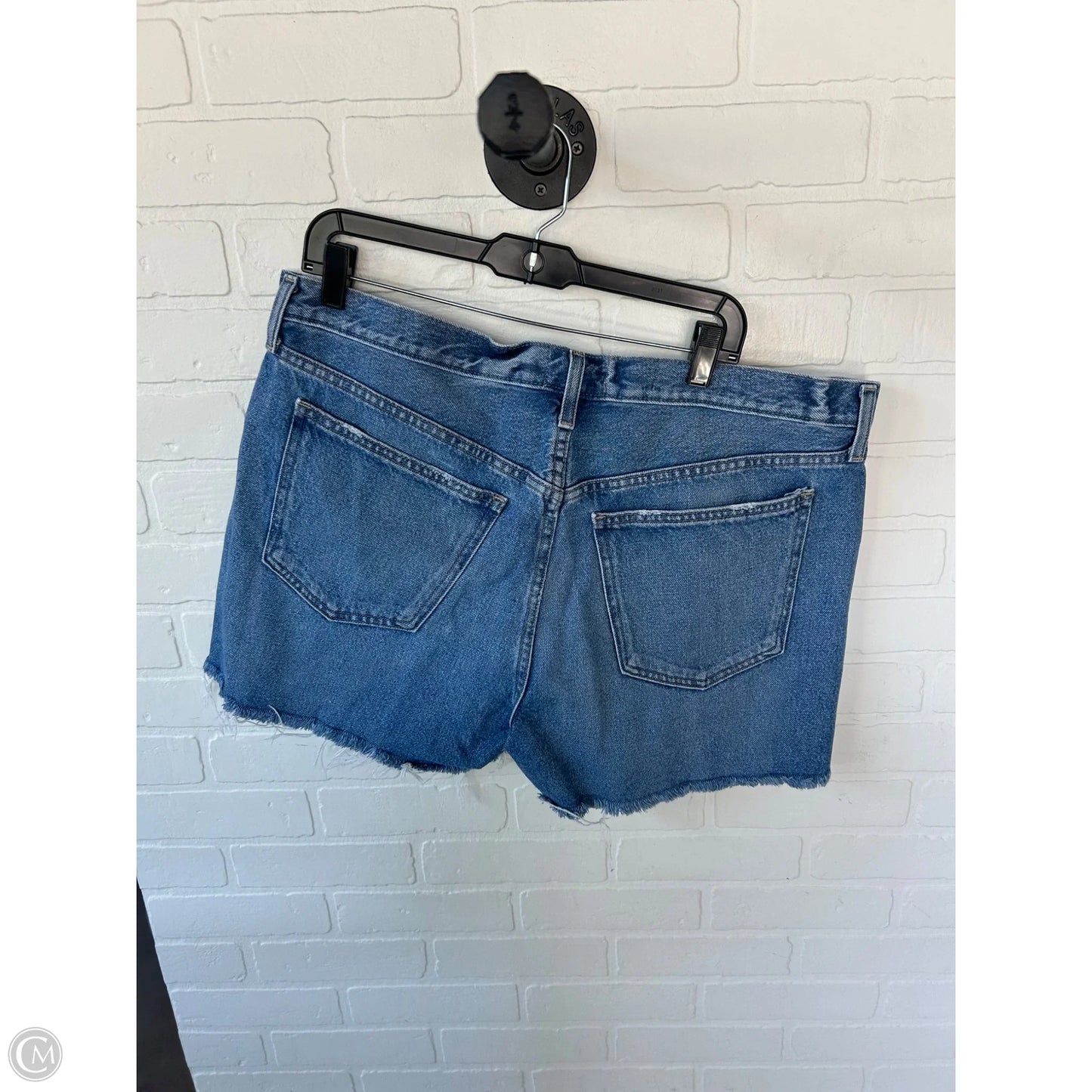 Shorts By Universal Thread In Blue Denim, Size: 14