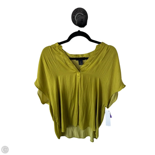 Top Short Sleeve By Rachel Roy In Green, Size: Xl