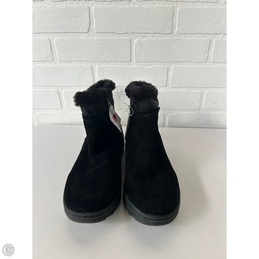 Boots Ankle Flats By Bare Traps In Black, Size: 8