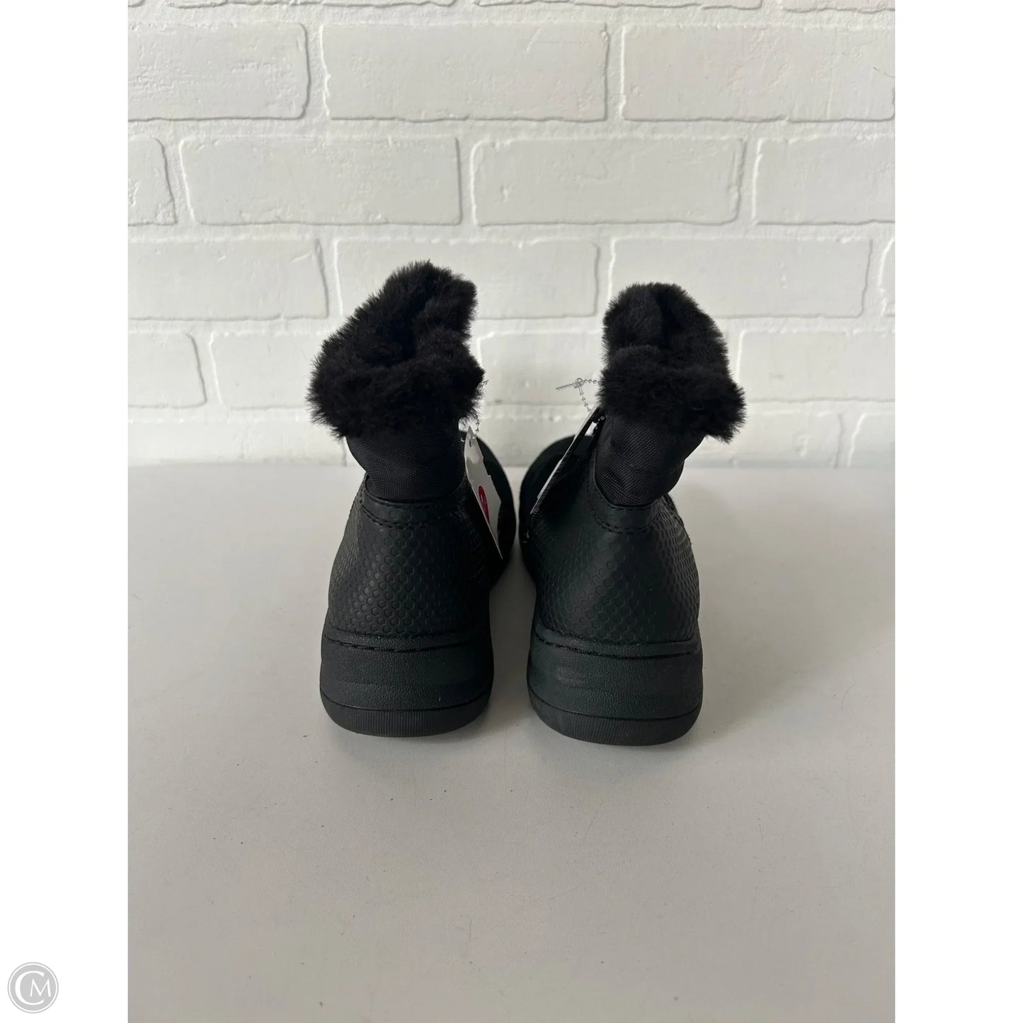 Boots Ankle Flats By Bare Traps In Black, Size: 8