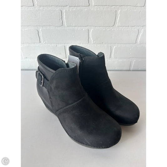 Boots Ankle Heels By Dansko In Black, Size: 7.5