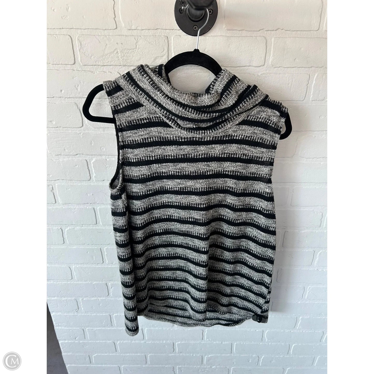 Sweater Short Sleeve By Dolan Left Coast In Black & Grey, Size: L