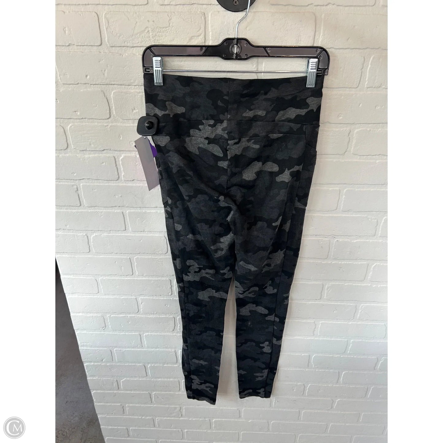 Athletic Leggings By Cabi In Black & Grey, Size: 4