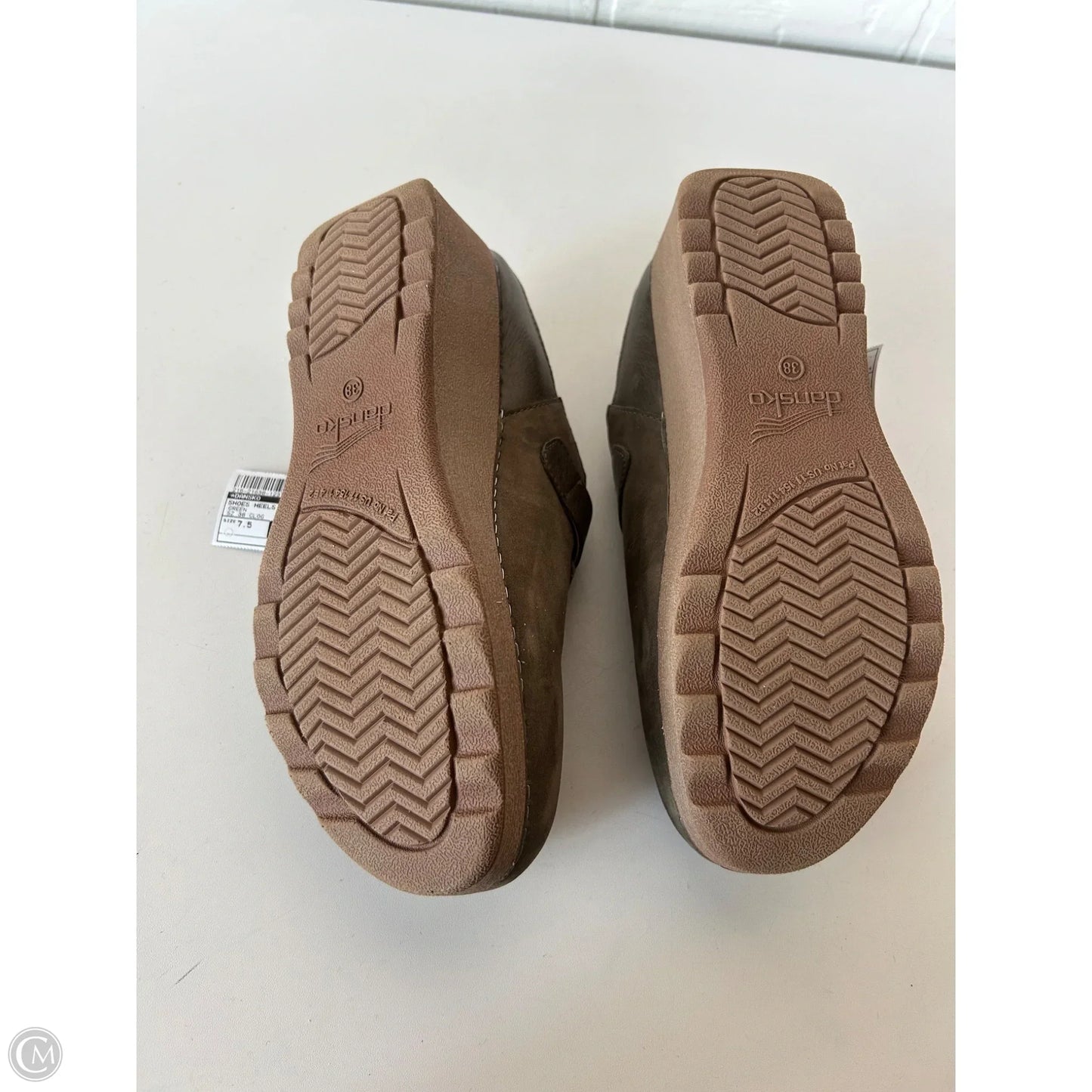 Shoes Heels Wedge By Dansko In Green, Size: 7.5