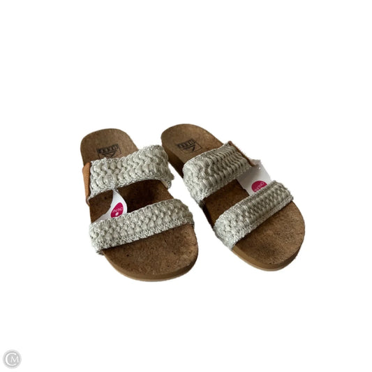 Sandals Flats By Reef In Cream, Size: 6