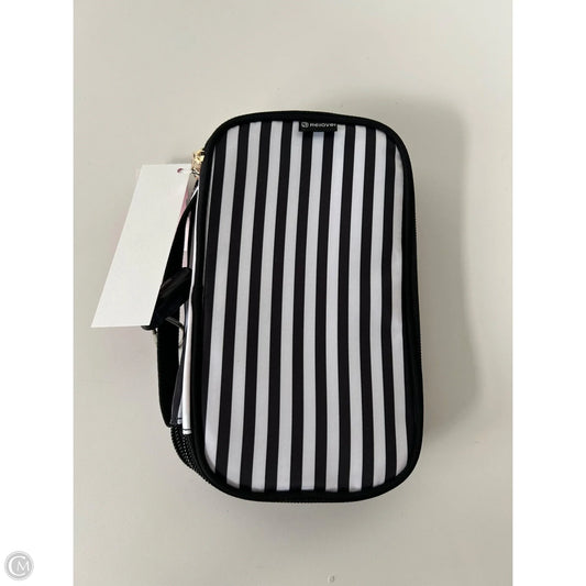 Makeup Bag By Clothes Mentor, Size: Small