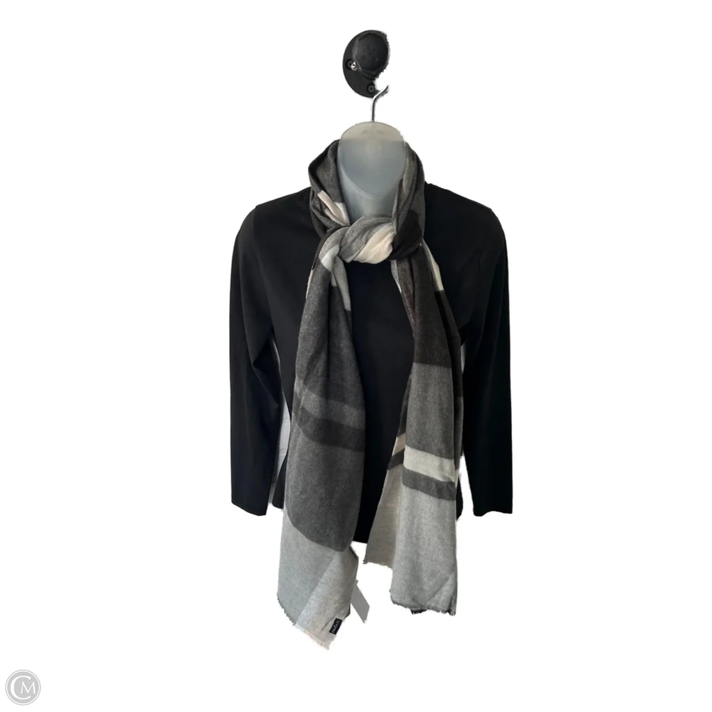 Scarf Winter By Anna & Ava In Black & Cream
