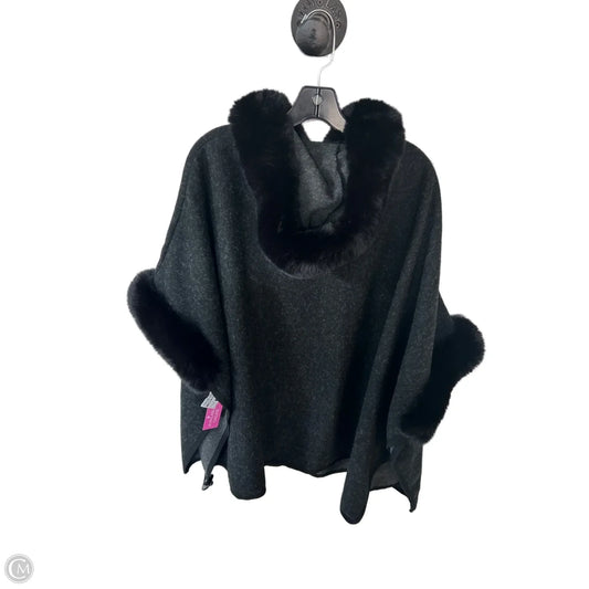 Poncho By Clothes Mentor In Black & Grey, Size: Osfm