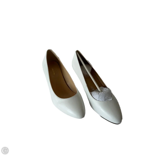 Shoes Heels Kitten By Liz Claiborne In White, Size: 9