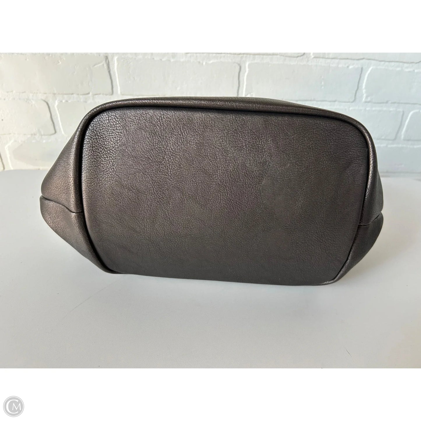 Handbag By Clothes Mentor, Size: Medium