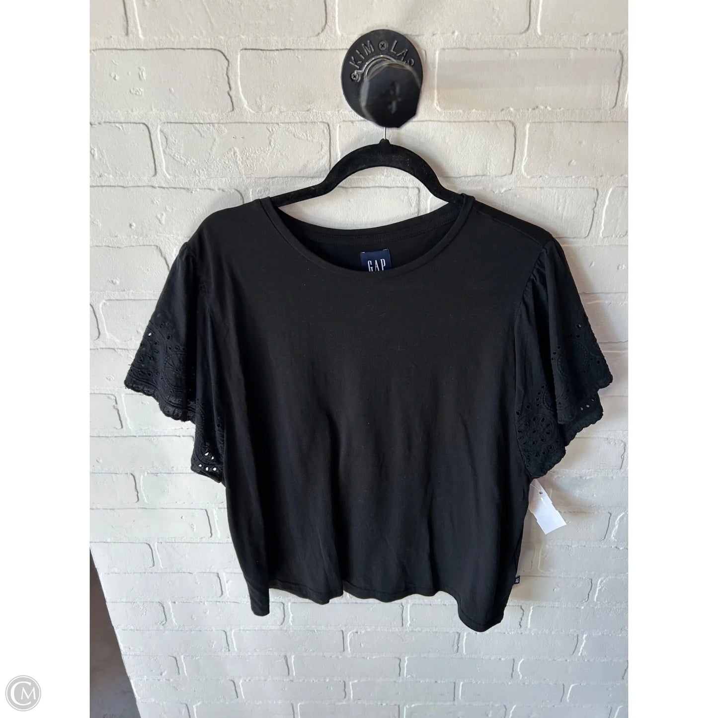 Top Short Sleeve By Gap In Black, Size: Xl