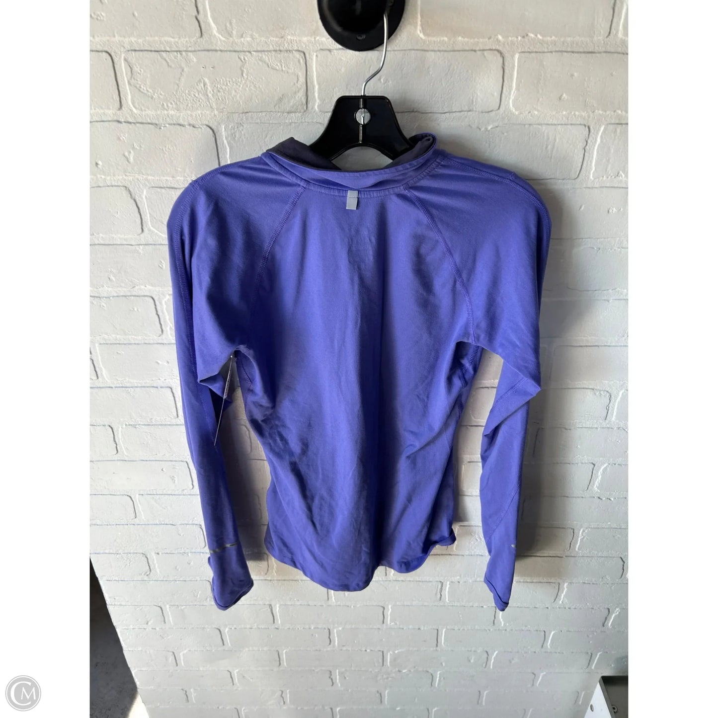 Athletic Top Long Sleeve Collar By Nike Apparel In Purple, Size: Xs