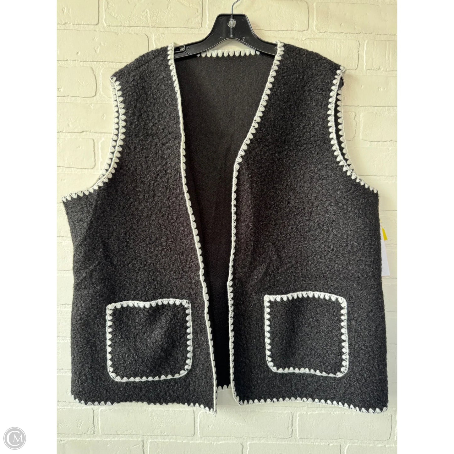 Vest Fleece By Lillusory In Black & White, Size: Xl