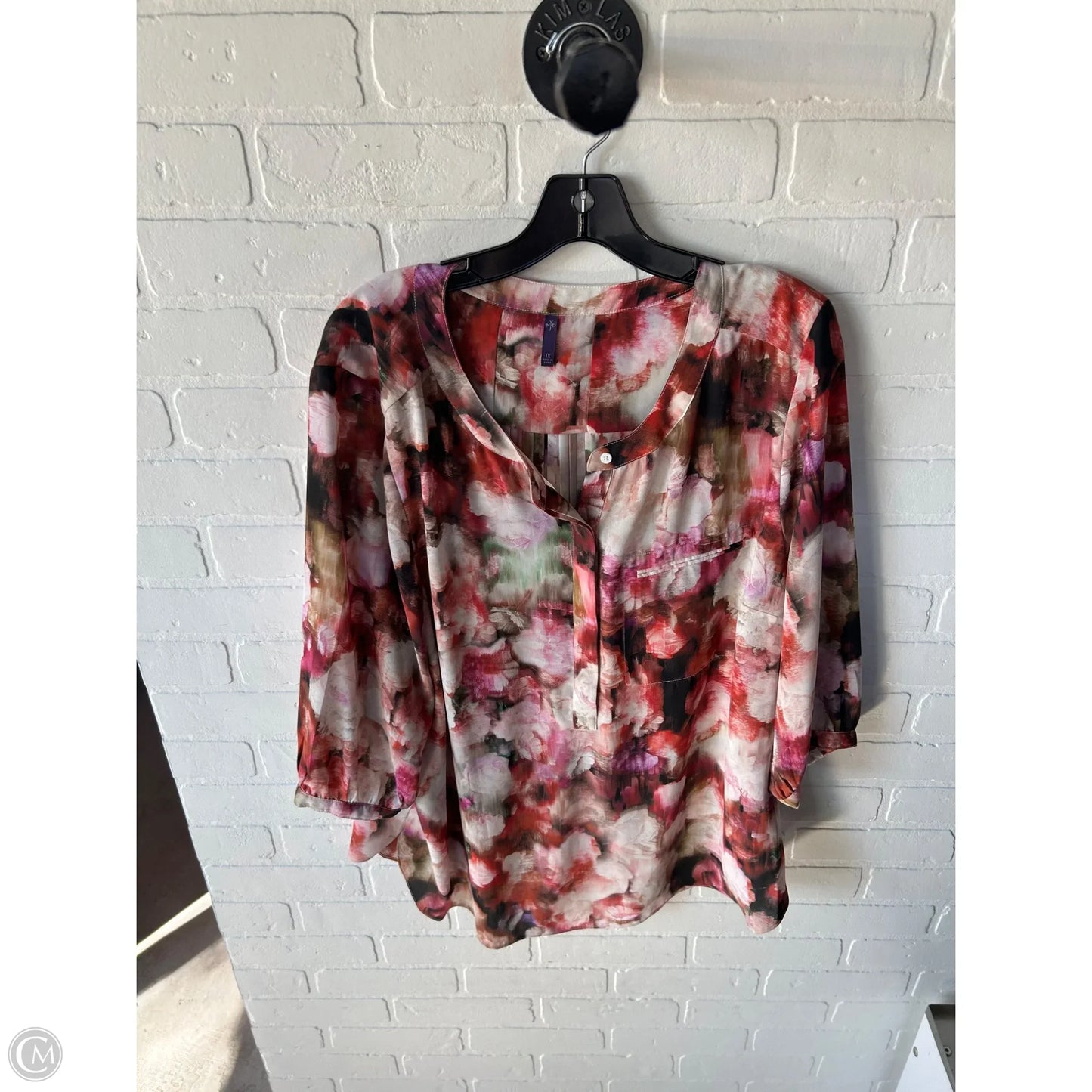 Top Long Sleeve By Not Your Daughters Jeans In Cream & Red, Size: 1x