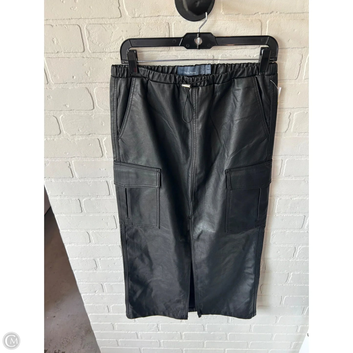 Skirt Maxi By Clothes Mentor In Black, Size: 8