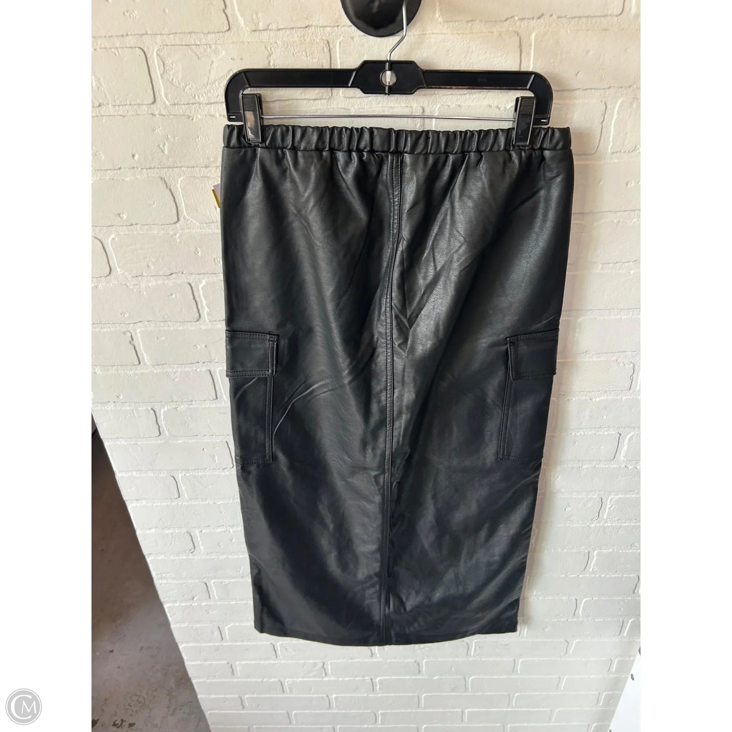 Skirt Maxi By Clothes Mentor In Black, Size: 8