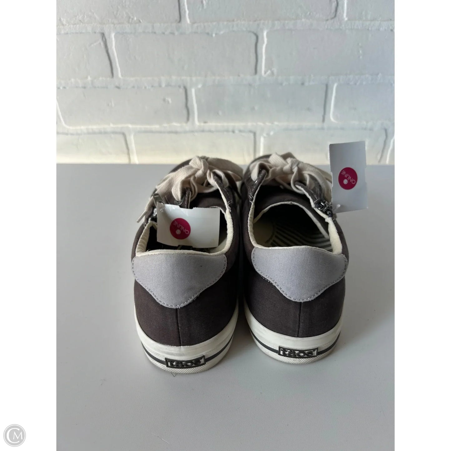 Shoes Sneakers By Taos In Brown, Size: 10