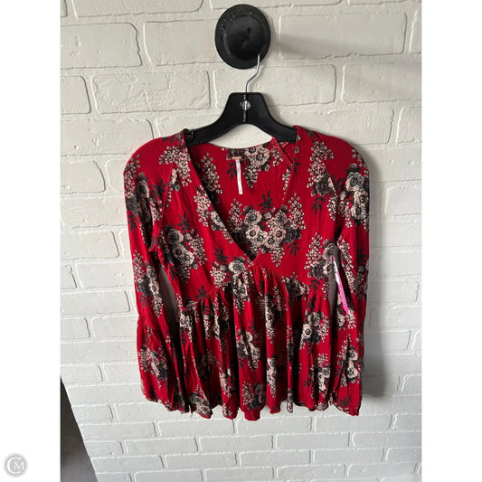 Top Long Sleeve By Free People In Red, Size: Xs