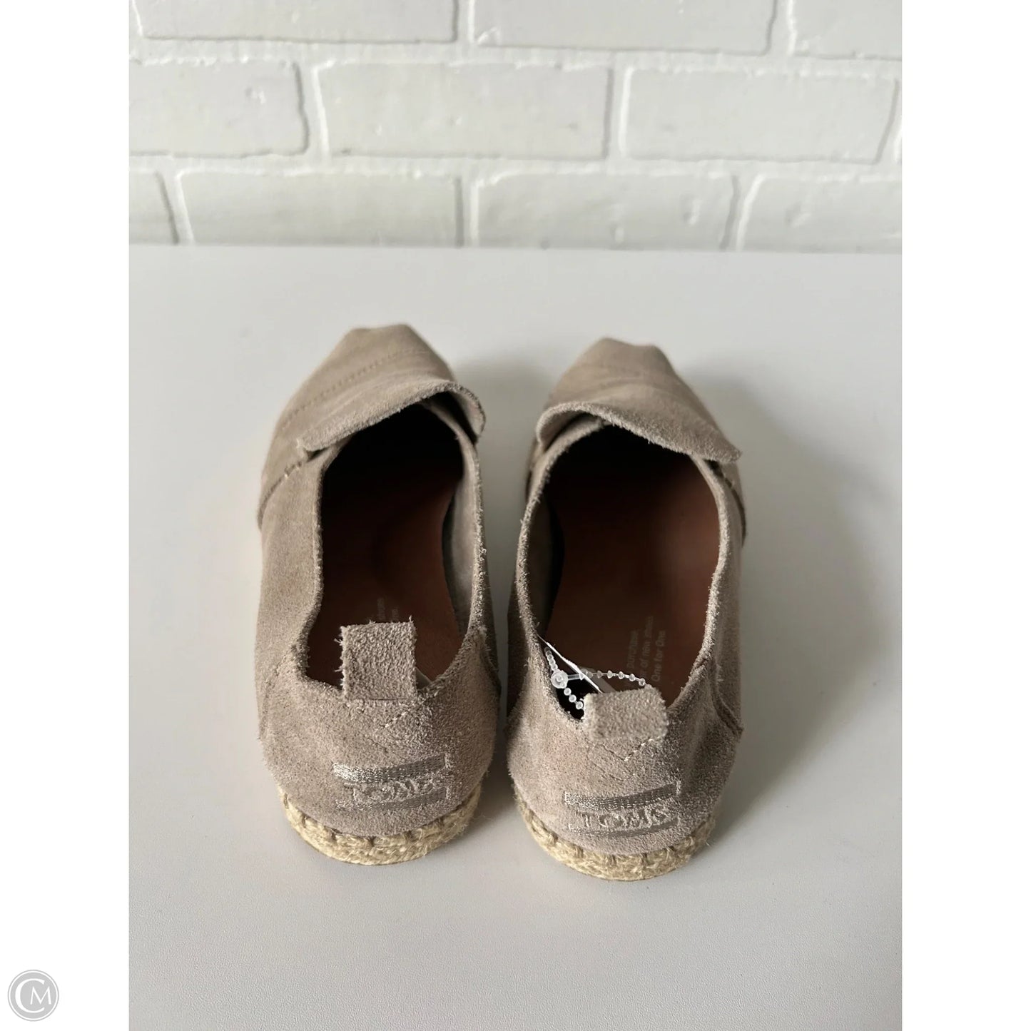 Shoes Flats By Toms In Tan, Size: 6.5