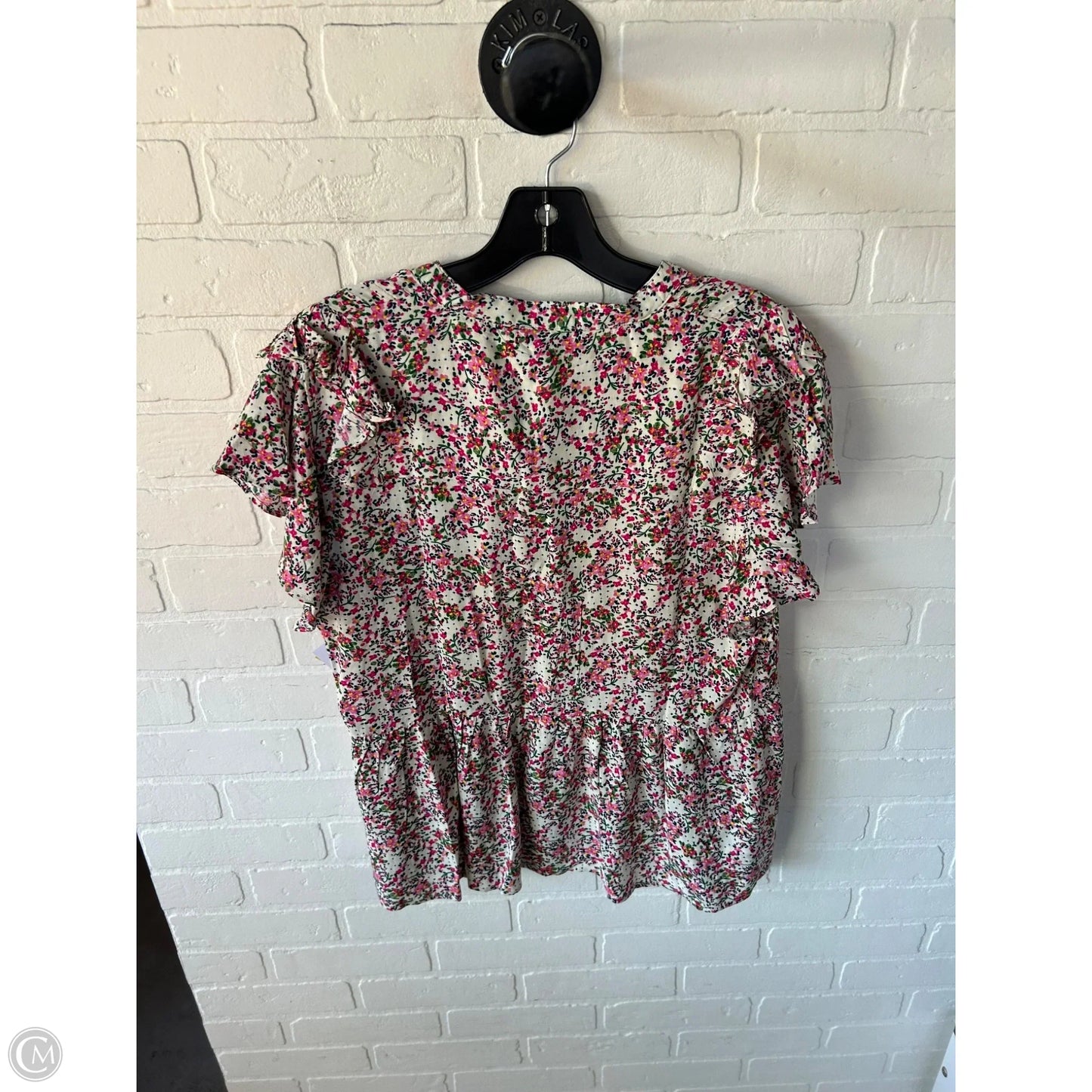 Top Short Sleeve By Clothes Mentor In Cream & Pink, Size: L