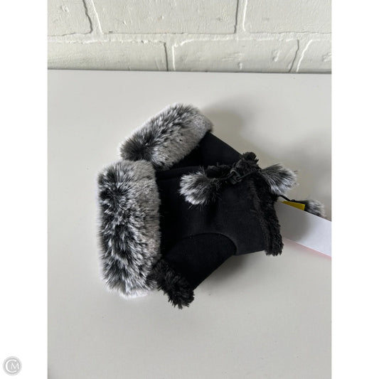 Gloves By Clothes Mentor