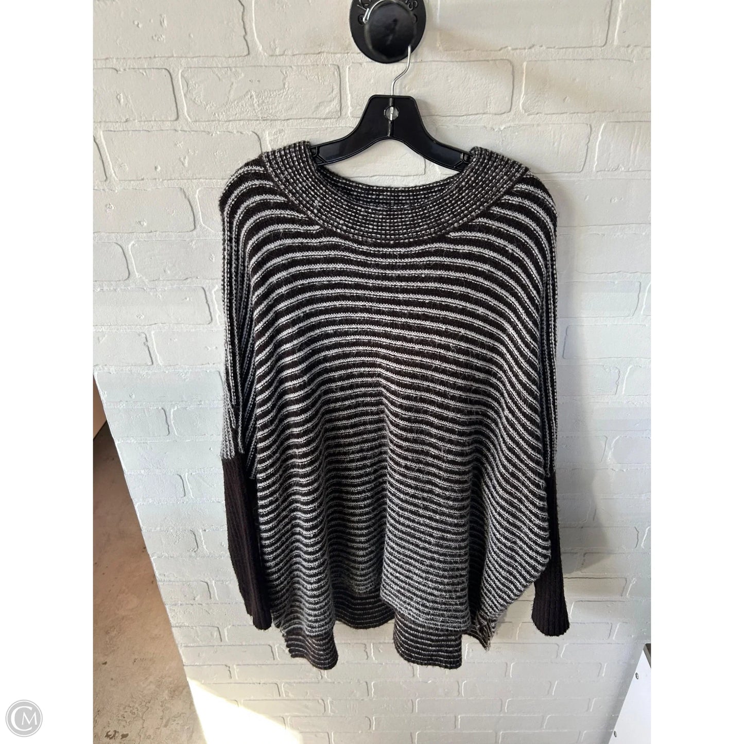 Sweater By Matty M In Brown & White, Size: L