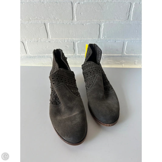 Boots Ankle Heels By Vince Camuto In Green, Size: 7.5