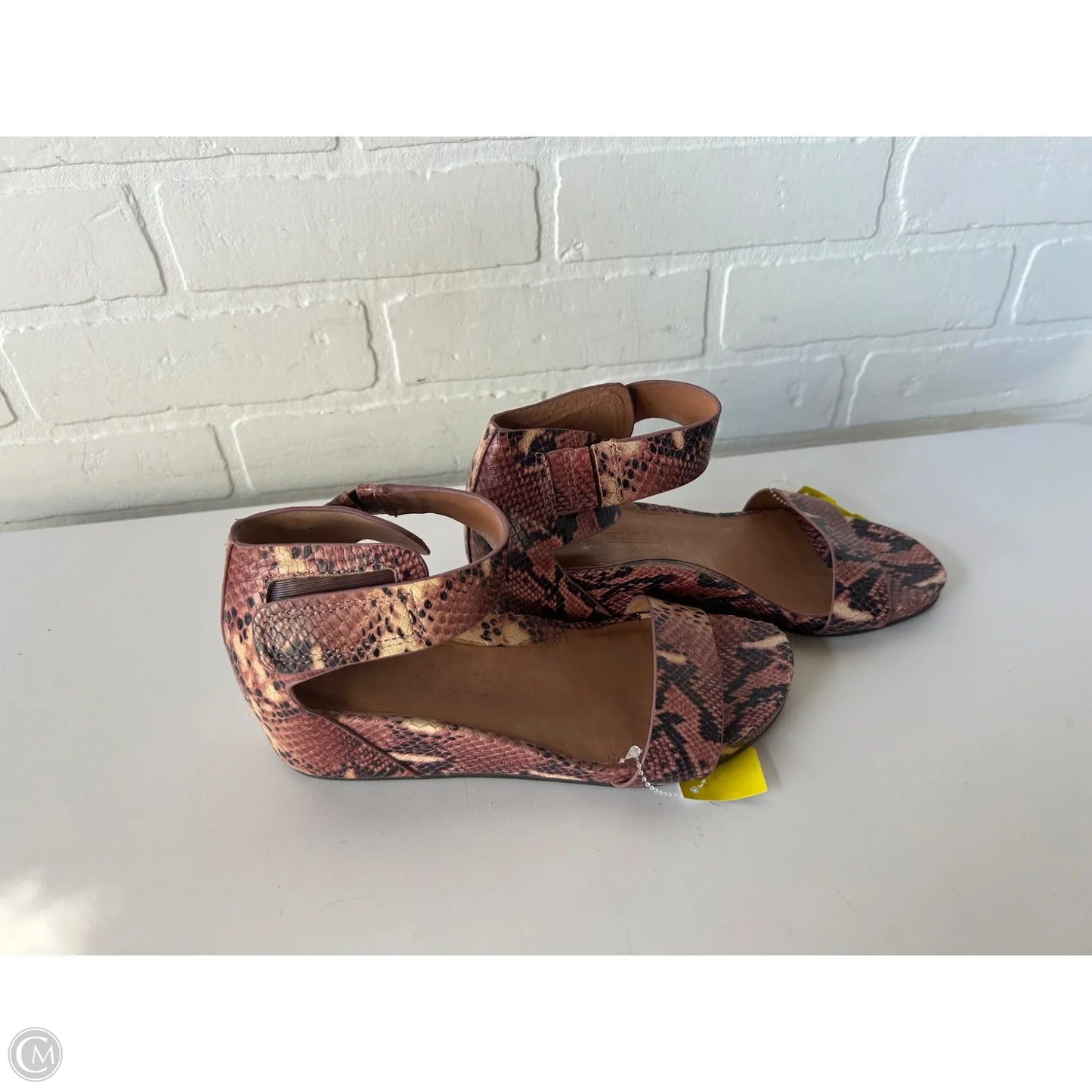 Sandals Heels Wedge By Gentle Souls In Black & Red, Size: 6