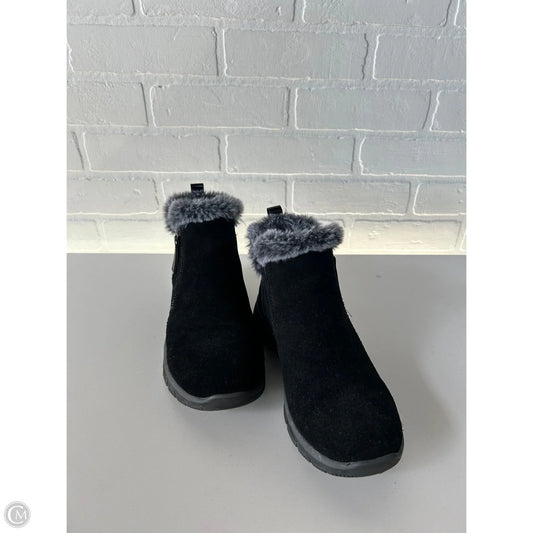 Boots Ankle Flats By Skechers In Black, Size: 6.5
