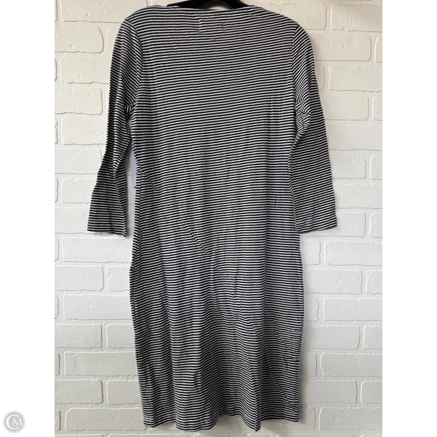 Dress Casual Short By Betabrand In Black & White, Size: M