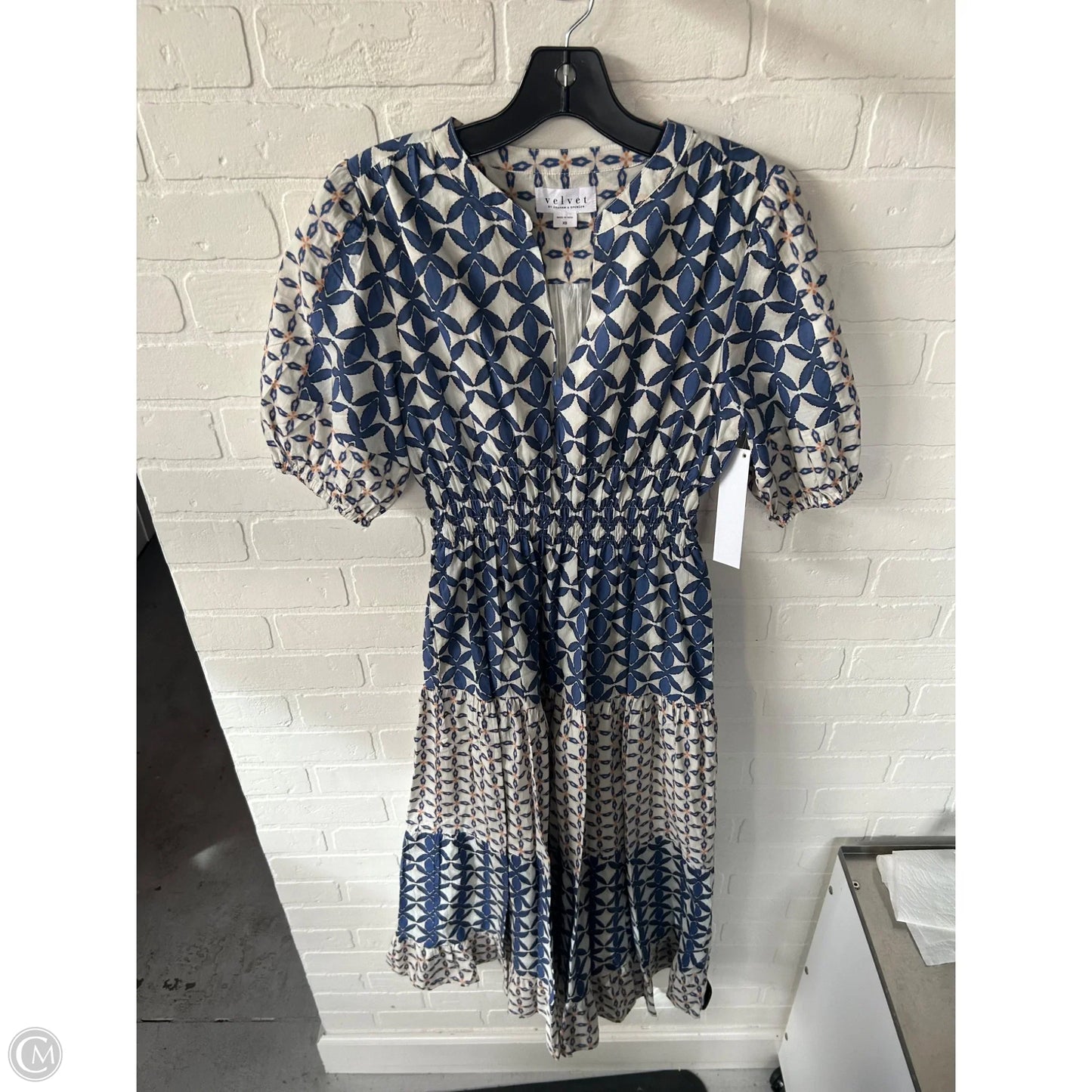 Dress Casual Midi By Velvet By Graham & Spencer In Blue & Cream, Size: Xs