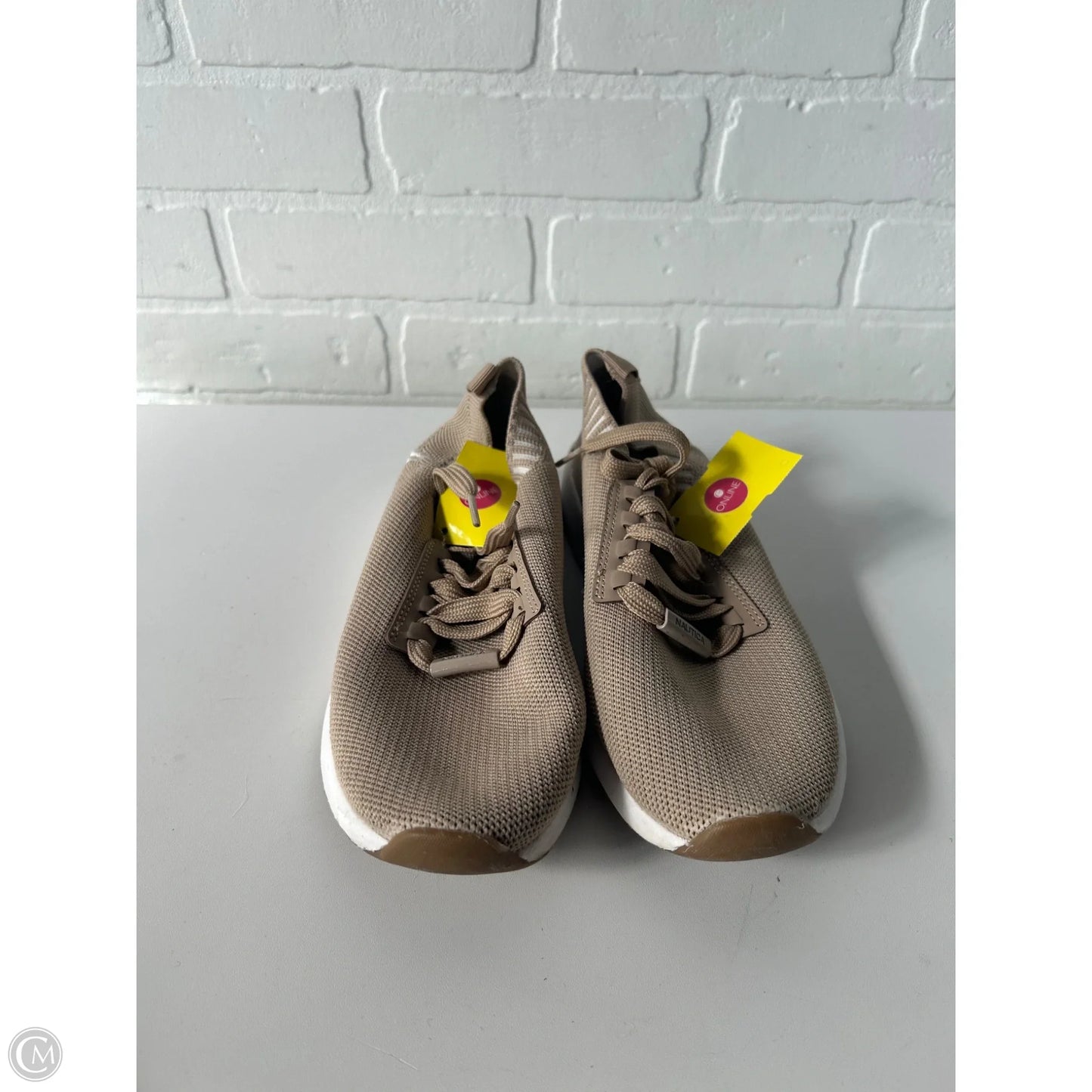 Shoes Sneakers By Nautica In Tan, Size: 7.5