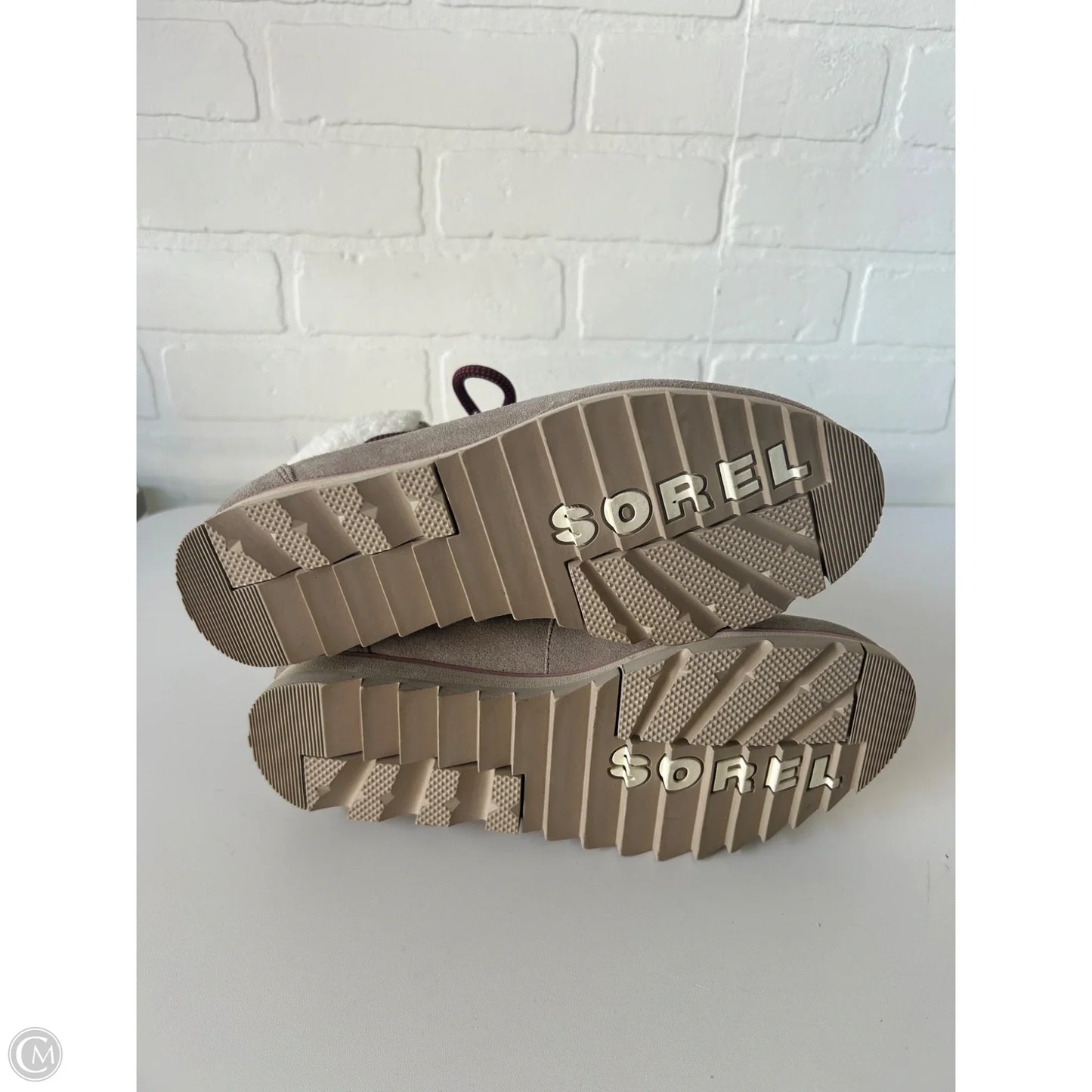 Boots Ankle Flats By Sorel In Tan, Size: 8.5