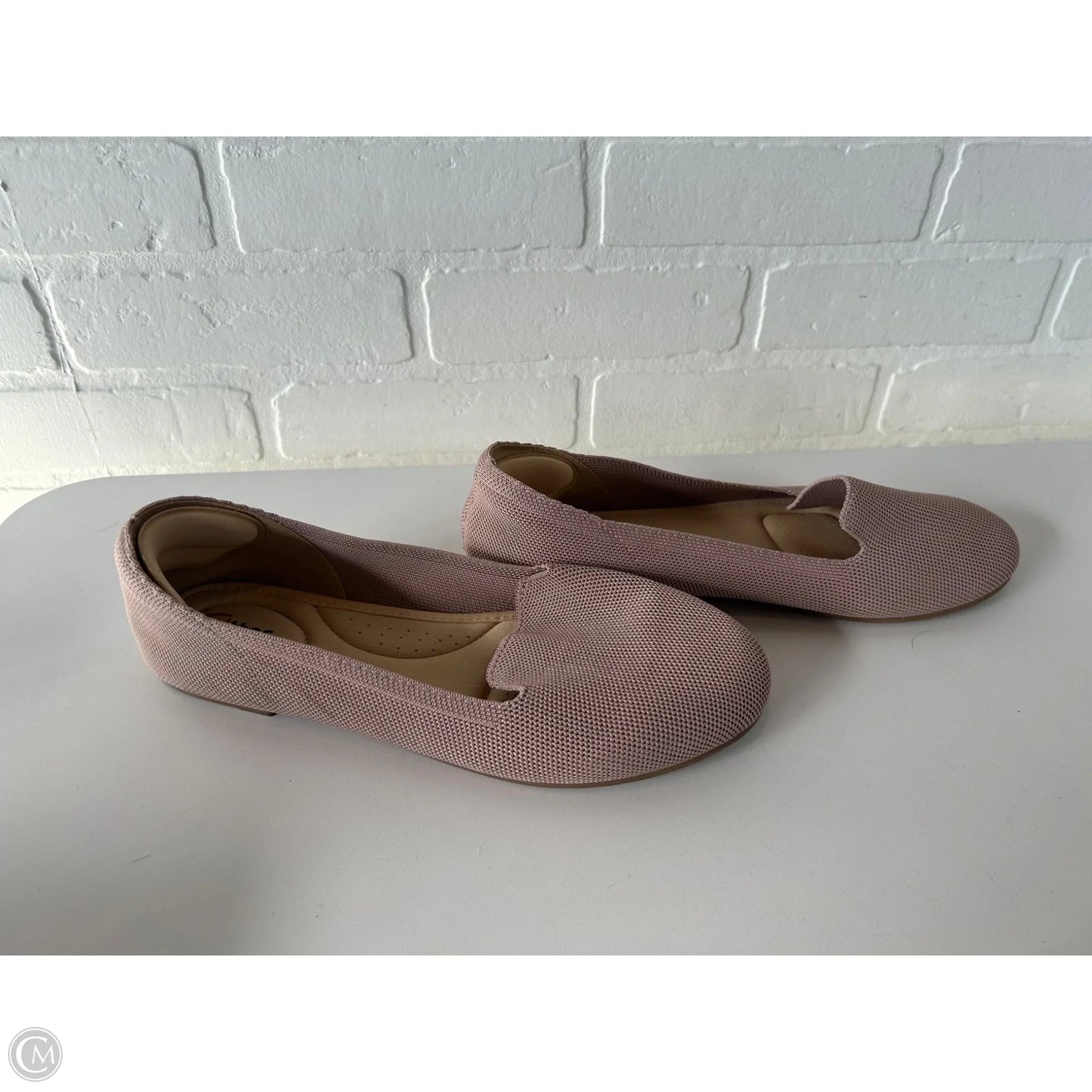 Shoes Flats By Clothes Mentor In Tan, Size: 9