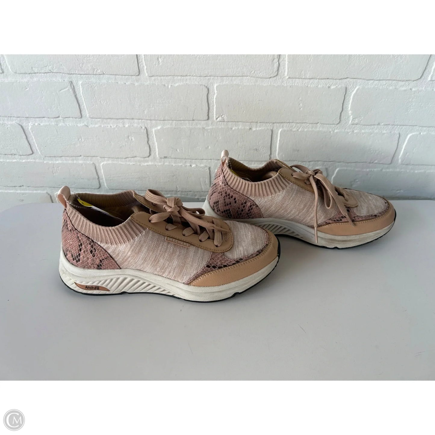 Shoes Athletic By Skechers In Tan, Size: 8