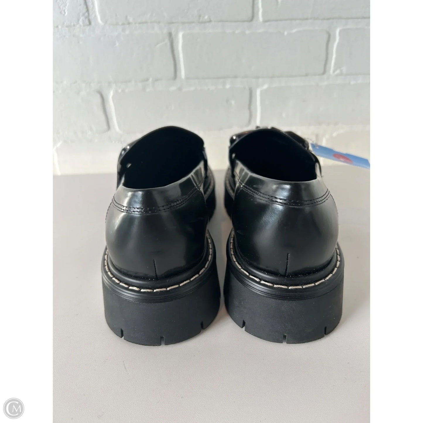 Shoes Flats By Marc Fisher In Black, Size: 7.5