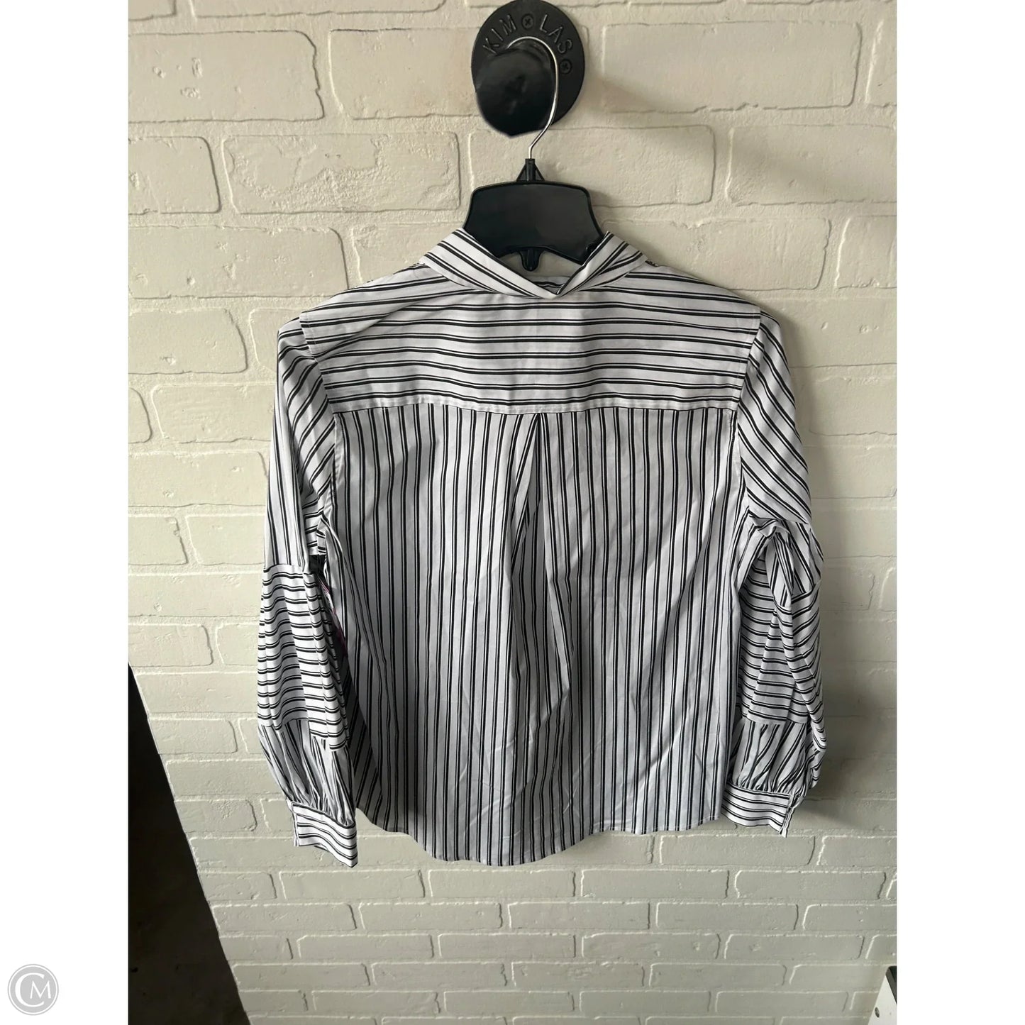 Top Long Sleeve By Chicos In Black & White, Size: S