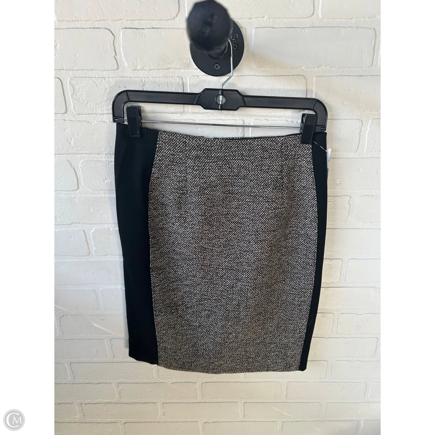 Skirt Mini & Short By White House Black Market In Black & Brown, Size: 2p