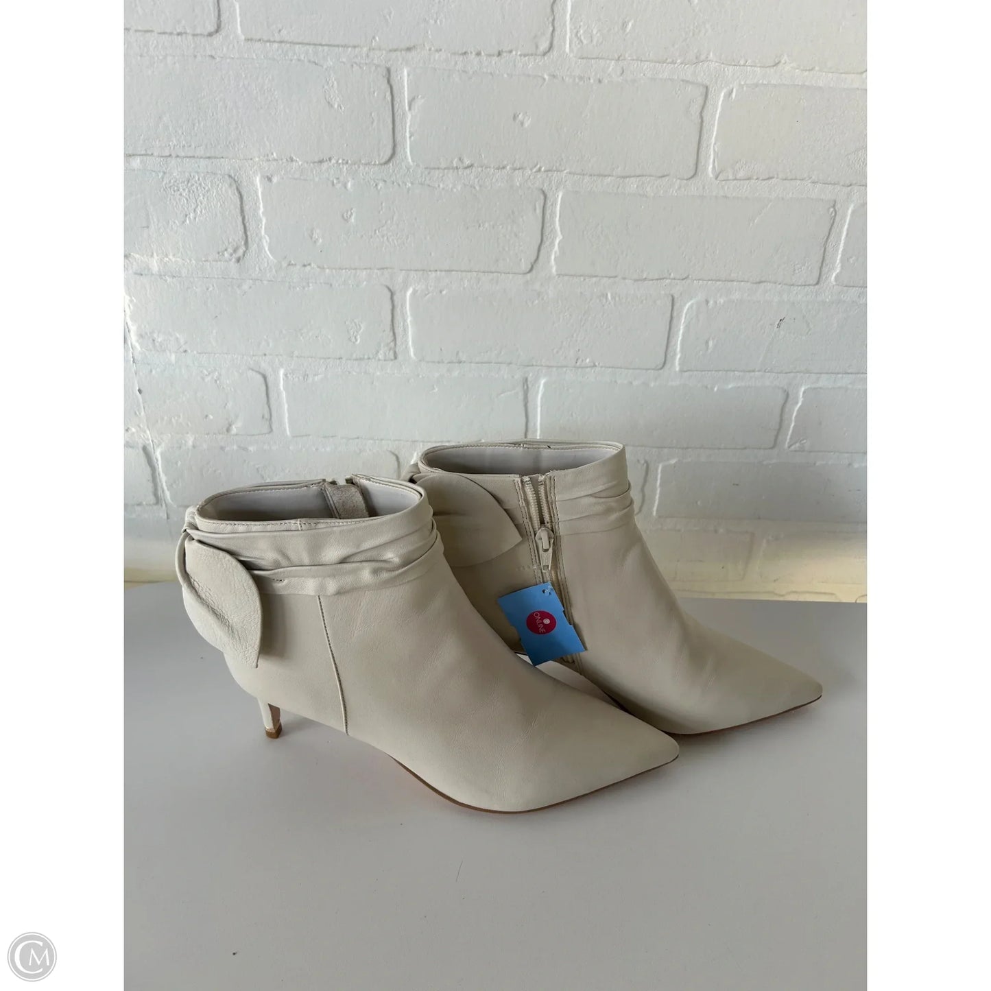 Boots Ankle Heels By Ted Baker In Cream, Size: 9.5