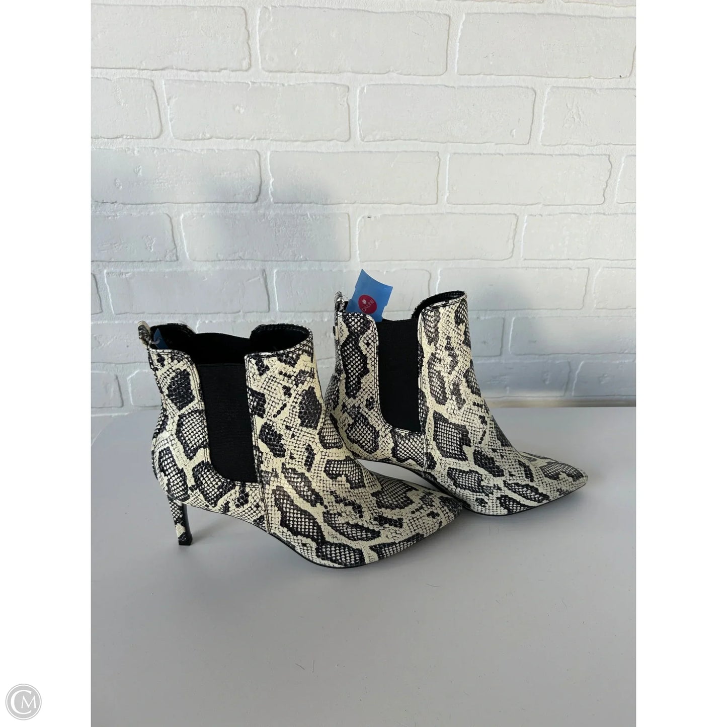 Boots Ankle Heels By Calvin Klein In Black & Cream, Size: 9.5