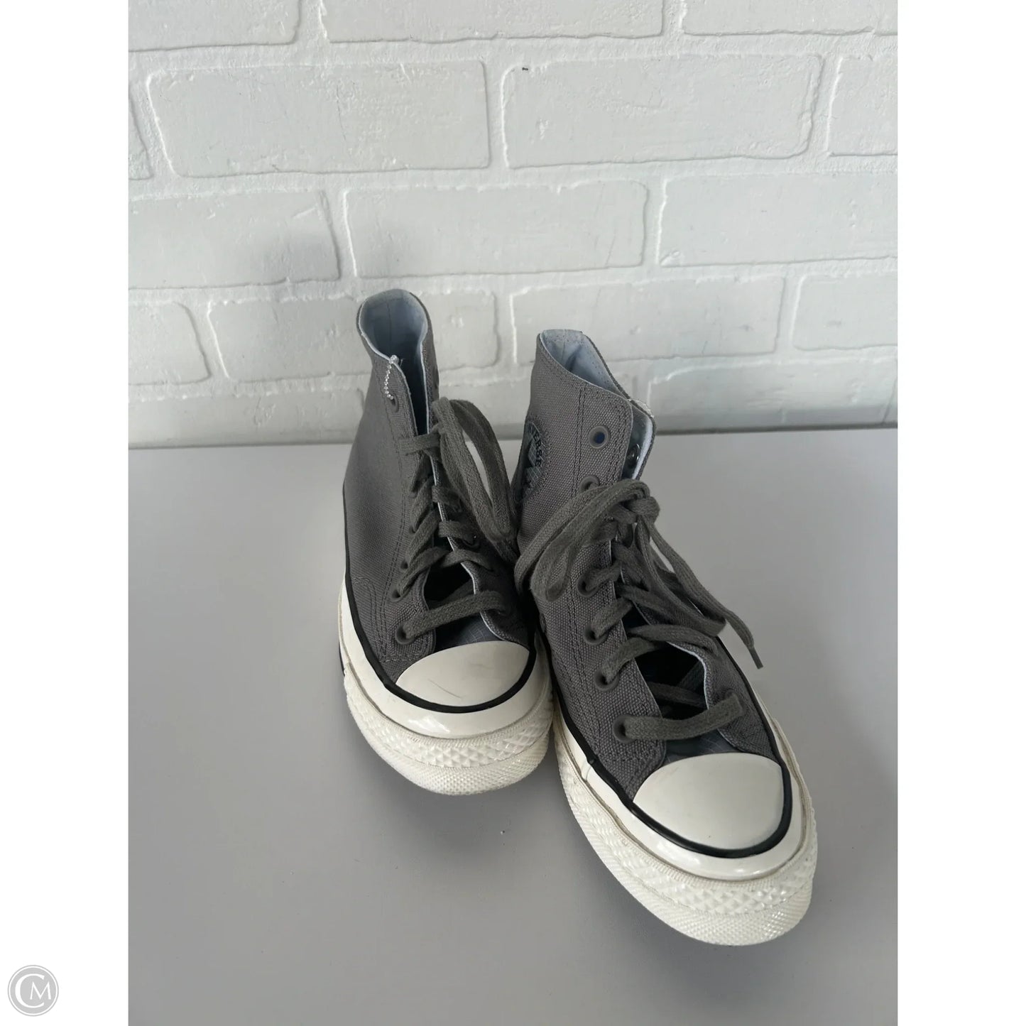 Shoes Sneakers By Converse In Grey, Size: 7