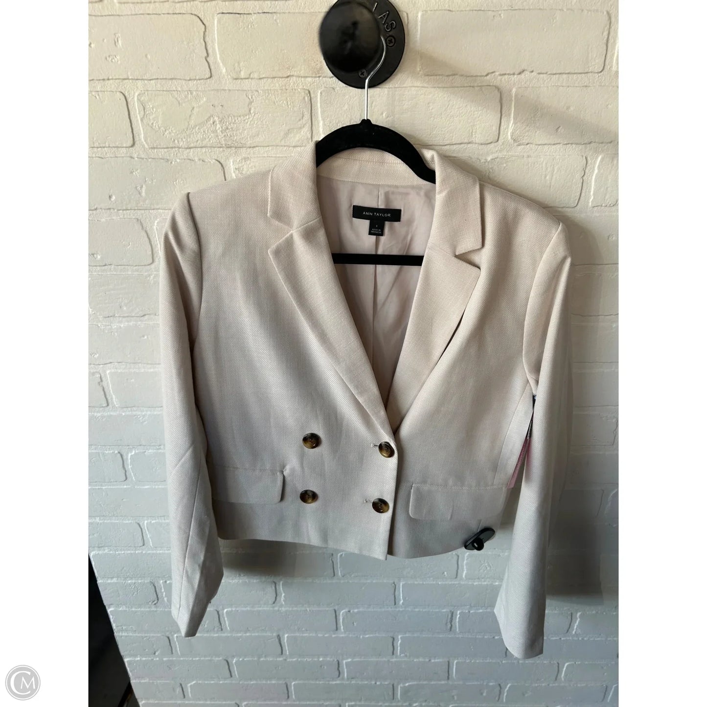 Blazer By Ann Taylor In Cream, Size: S