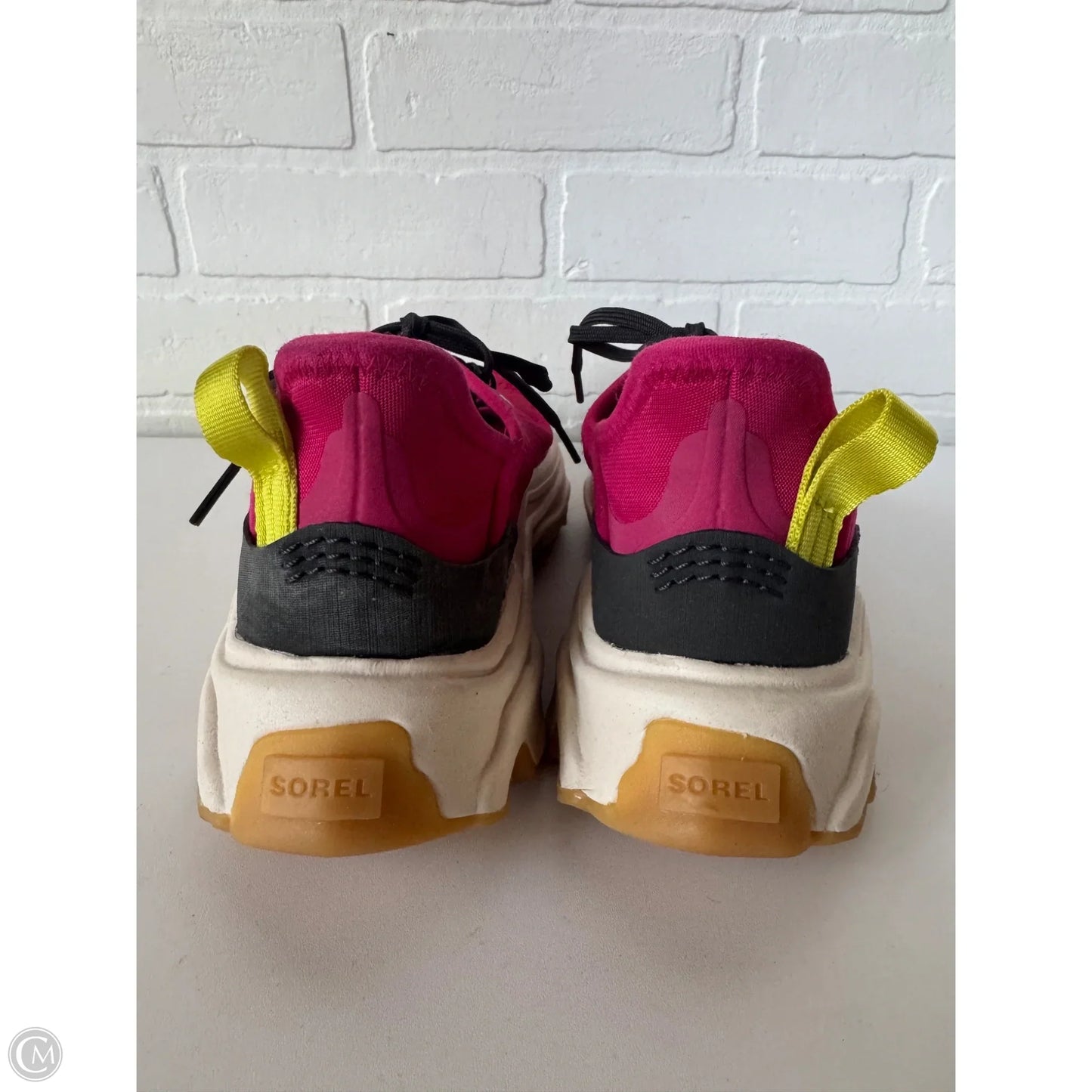 Shoes Sneakers By Sorel In Pink, Size: 7