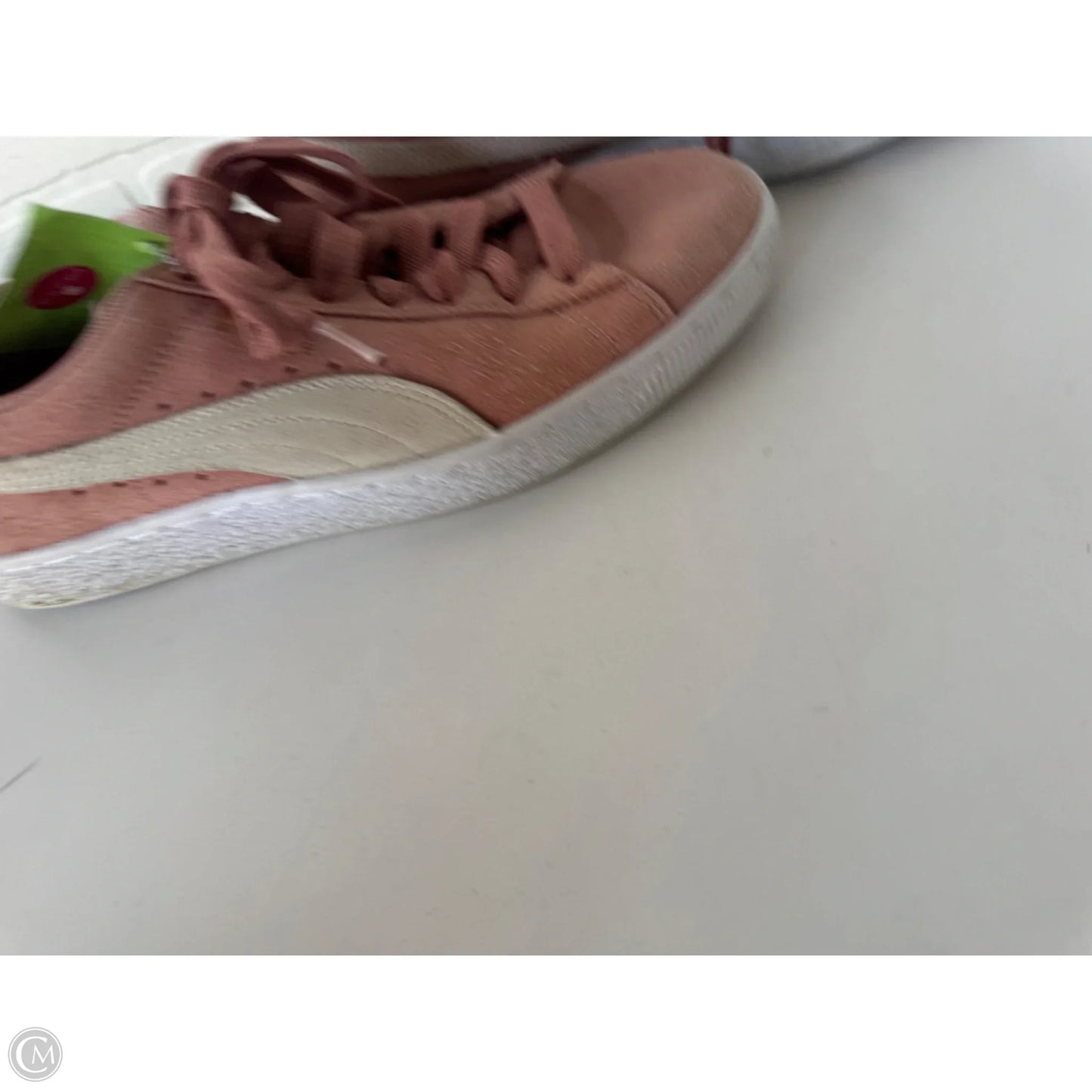 Shoes Sneakers By Puma In Peach, Size: 9