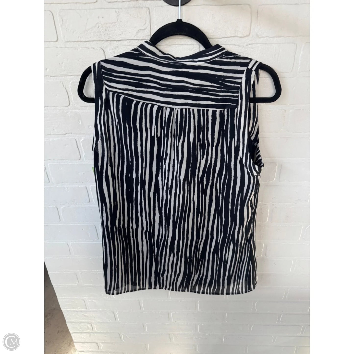 Top Sleeveless By Banana Republic In Black & White, Size: M