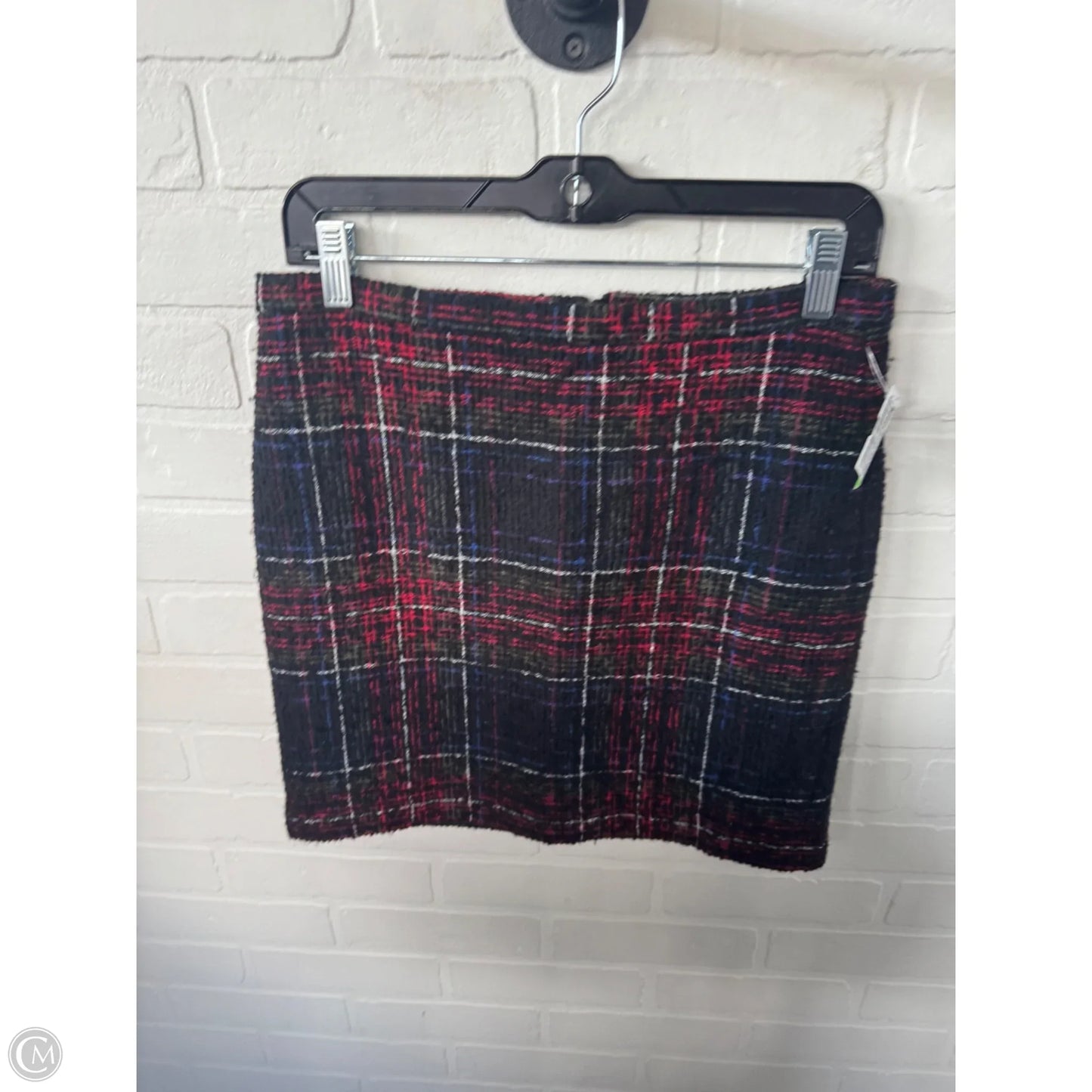 Skirt Mini & Short By Clothes Mentor In Black & Red, Size: 8