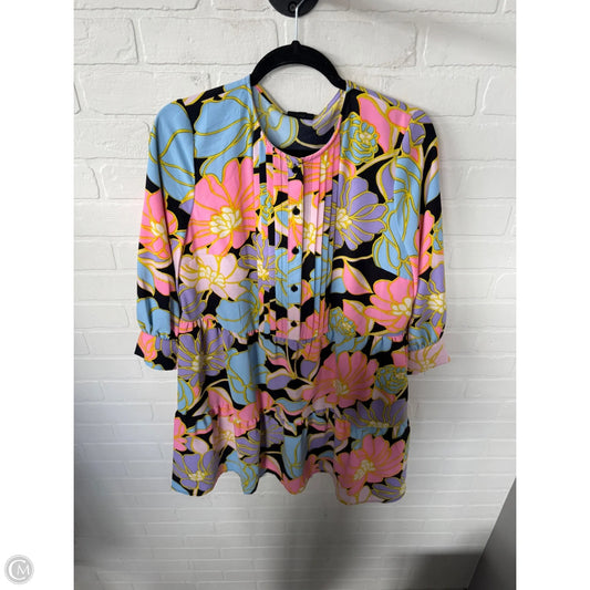 Dress Casual Short By Who What Wear In Black & Pink, Size: M