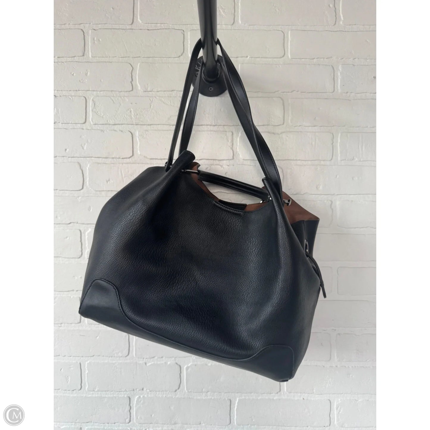 Tote By Clothes Mentor, Size: Medium