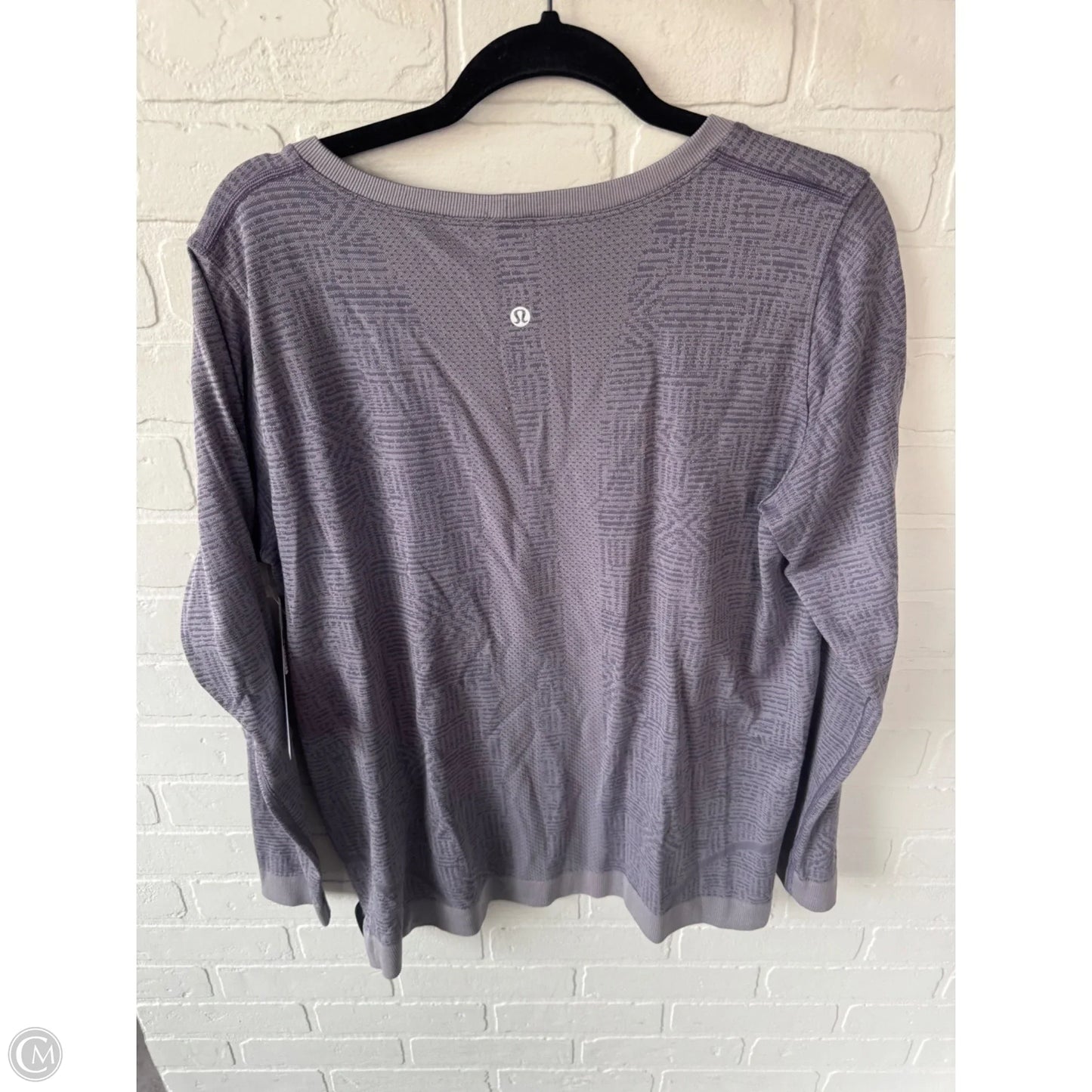 Athletic Top Long Sleeve Crewneck By Lululemon In Grey & Purple, Size: Xl