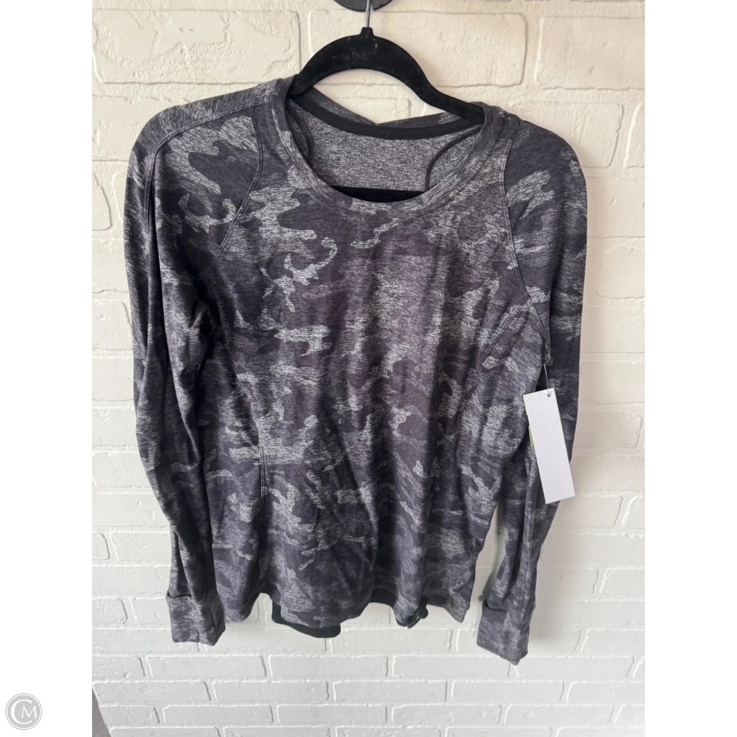 Athletic Top Long Sleeve Crewneck By Lululemon In Grey, Size: L